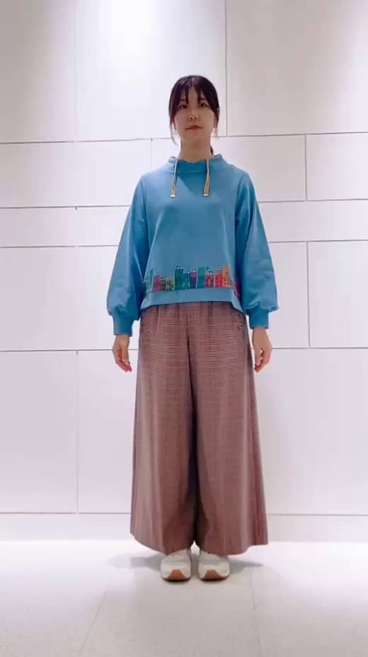 https://staff-start.contents.liveact-vault.com/6wyjjhvm-028ff6e14b9e2fbe21c77cefc7231caf/thumbnail.jpg