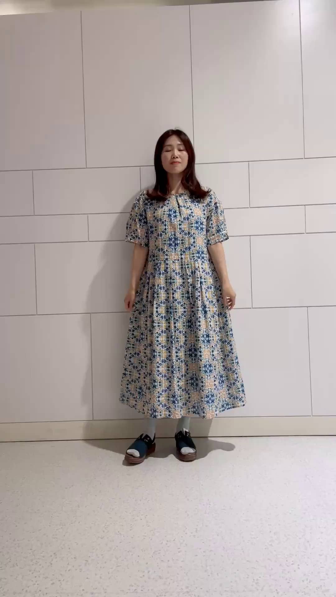 https://staff-start.contents.liveact-vault.com/6wyjjhvm-054da313152ce3cf7867a30781e5bc8d/thumbnail.jpg