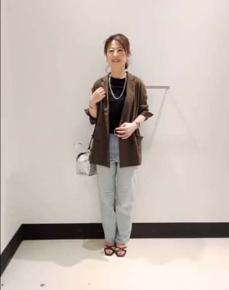 https://staff-start.contents.liveact-vault.com/6wyjjhvm-0855da1ff951abe9b33427d4ca4e5de1/thumbnail.jpg
