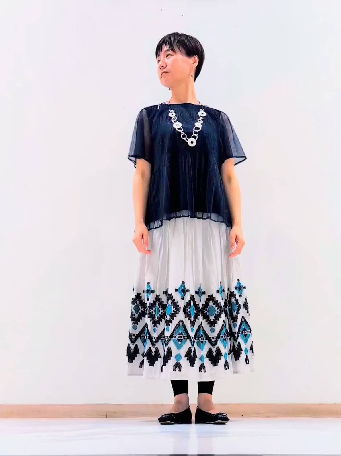 https://staff-start.contents.liveact-vault.com/6wyjjhvm-09eda1e505000453f306ae046b6b3ce1/thumbnail.jpg
