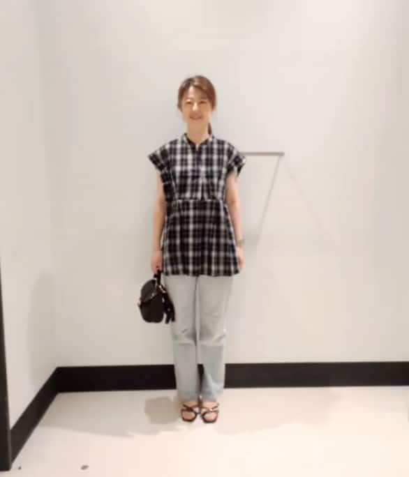 https://staff-start.contents.liveact-vault.com/6wyjjhvm-0f16aa328ba13cd58797961cab9c4f8e/thumbnail.jpg