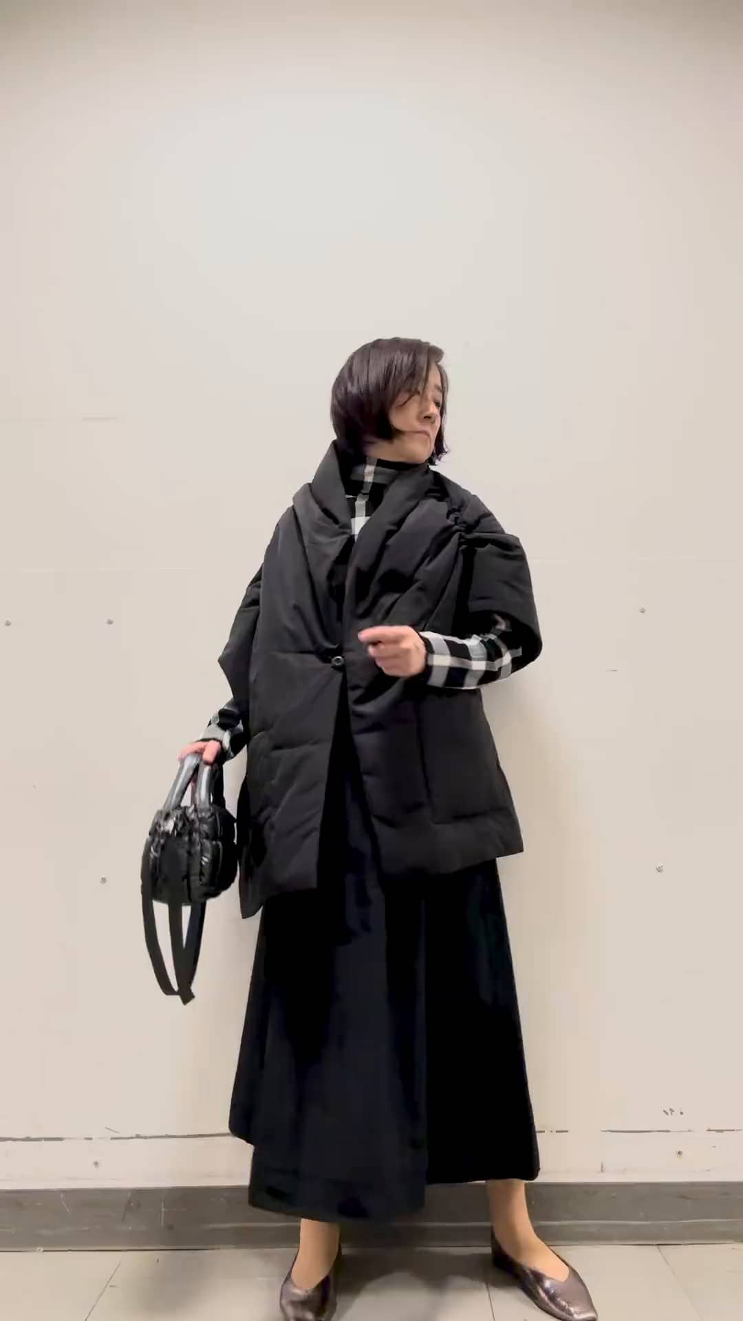https://staff-start.contents.liveact-vault.com/6wyjjhvm-12b437bfb5308a5b4663a41f802bf792/thumbnail.jpg