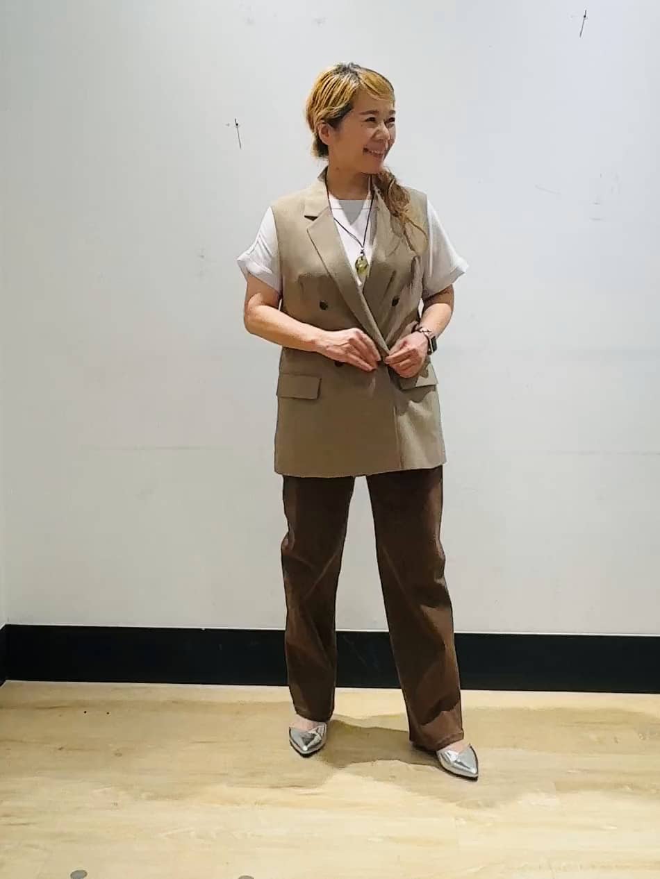 https://staff-start.contents.liveact-vault.com/6wyjjhvm-15349227535ca7785b8f53b3c17f5ebe/thumbnail.jpg