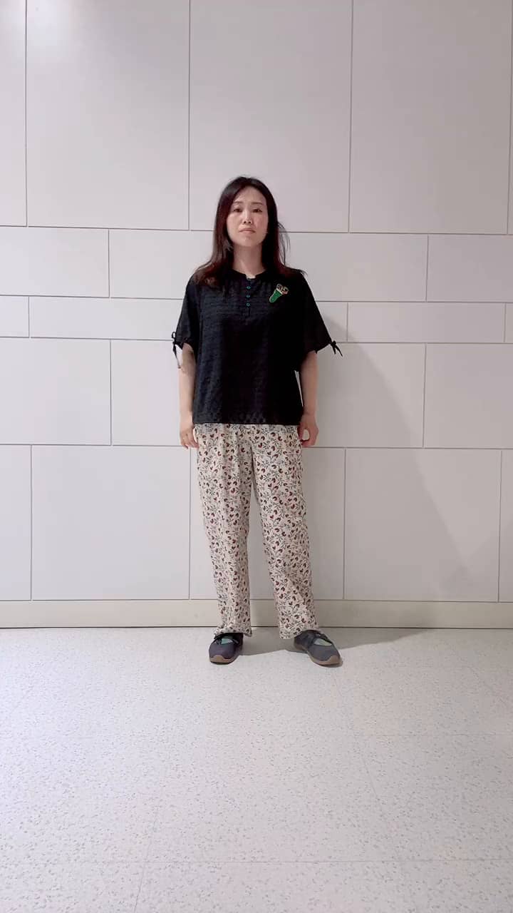 https://staff-start.contents.liveact-vault.com/6wyjjhvm-225a6506d728f76b327e6c3627d1eef8/thumbnail.jpg