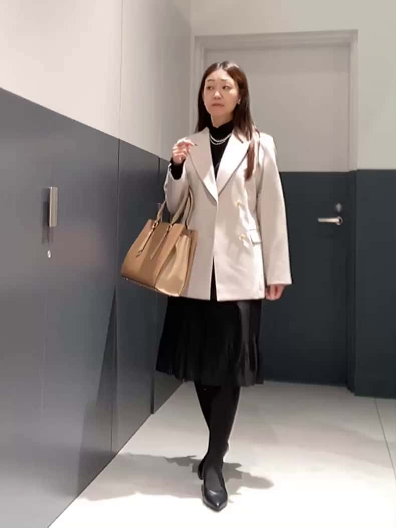 https://staff-start.contents.liveact-vault.com/6wyjjhvm-274e0e4bcbd3ab4f50c33183ac1370d3/thumbnail.jpg