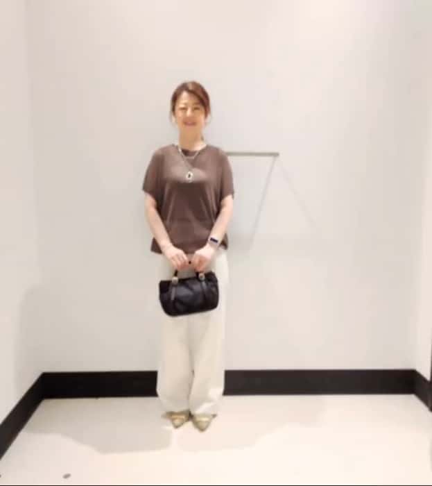 https://staff-start.contents.liveact-vault.com/6wyjjhvm-303adcc4edab9a86c579e2daa751cb64/thumbnail.jpg