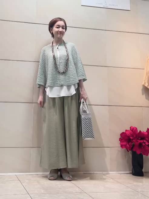 https://staff-start.contents.liveact-vault.com/6wyjjhvm-344eff13aa754df59ef66212057a2e32/thumbnail.jpg