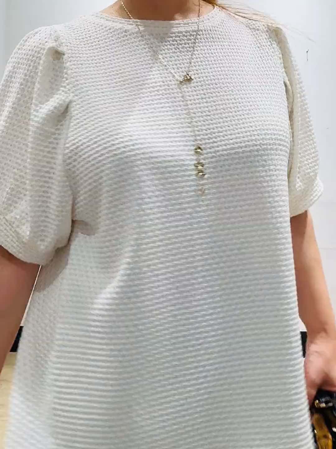 https://staff-start.contents.liveact-vault.com/6wyjjhvm-350fa536cf15c247a5a0578a3fbfdf0f/thumbnail.jpg