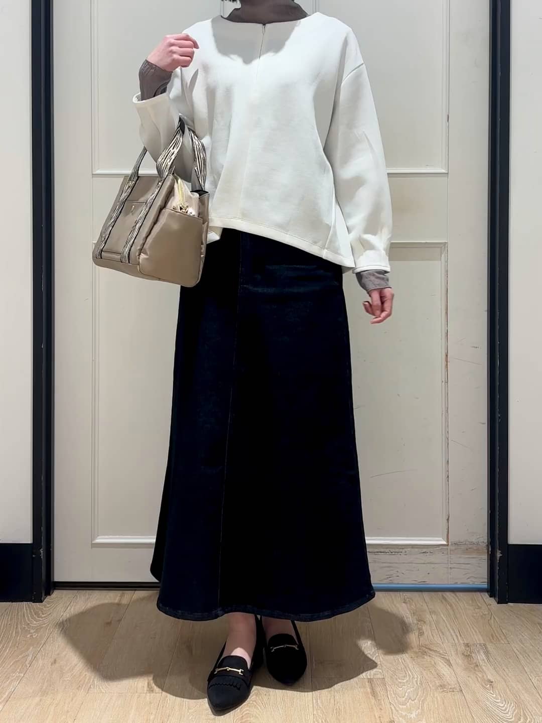 https://staff-start.contents.liveact-vault.com/6wyjjhvm-39512212b4fc8290e732fa328e1df124/thumbnail.jpg