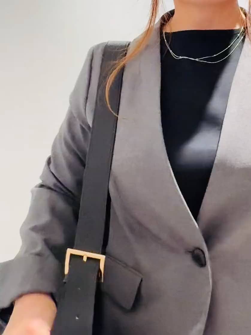 https://staff-start.contents.liveact-vault.com/6wyjjhvm-4042c42e4707d7d6bb4f57c5b0a1ce8c/thumbnail.jpg