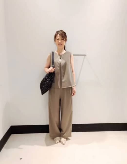 https://staff-start.contents.liveact-vault.com/6wyjjhvm-41059cc3d69f72b2c11ba70150cf0fc1/thumbnail.jpg