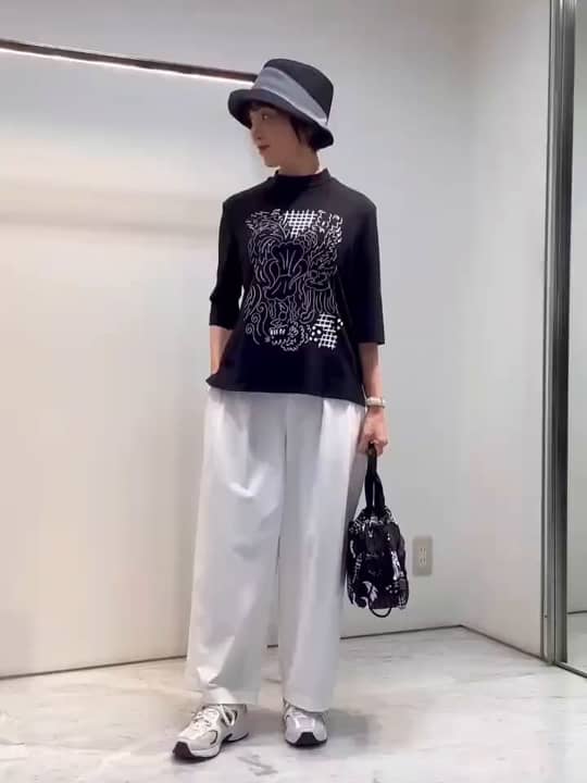 https://staff-start.contents.liveact-vault.com/6wyjjhvm-425bb616405c6d16a88461e9b7622784/thumbnail.jpg