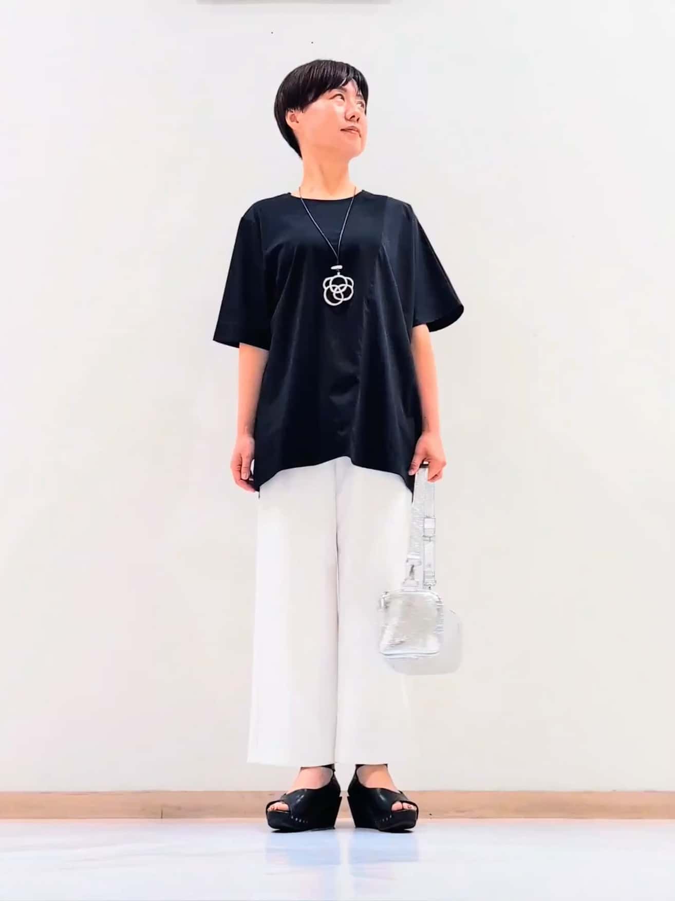 https://staff-start.contents.liveact-vault.com/6wyjjhvm-466dc644eba0afad86ea13b2caf9b635/thumbnail.jpg