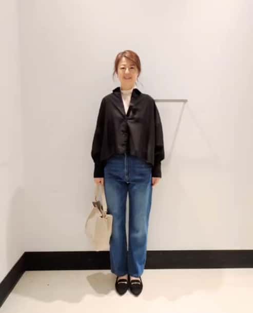 https://staff-start.contents.liveact-vault.com/6wyjjhvm-4c6f1f263fd5eb43516bd097ddd0ea59/thumbnail.jpg
