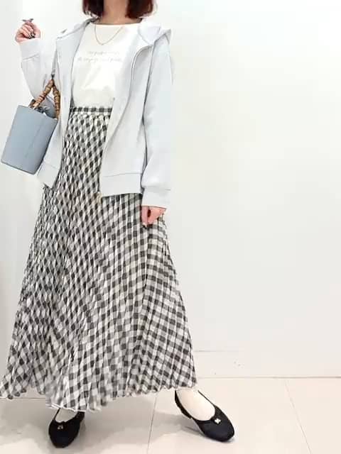 https://staff-start.contents.liveact-vault.com/6wyjjhvm-54fd26b3c5a9e8b6cf4bbd23dd7ef76a/thumbnail.jpg