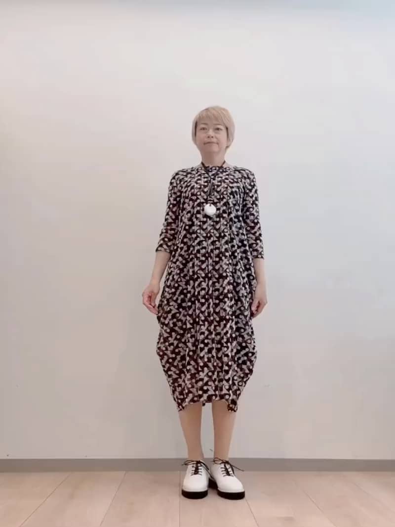 https://staff-start.contents.liveact-vault.com/6wyjjhvm-5e5674cb30852c080a72c1f5d60cd422/thumbnail.jpg