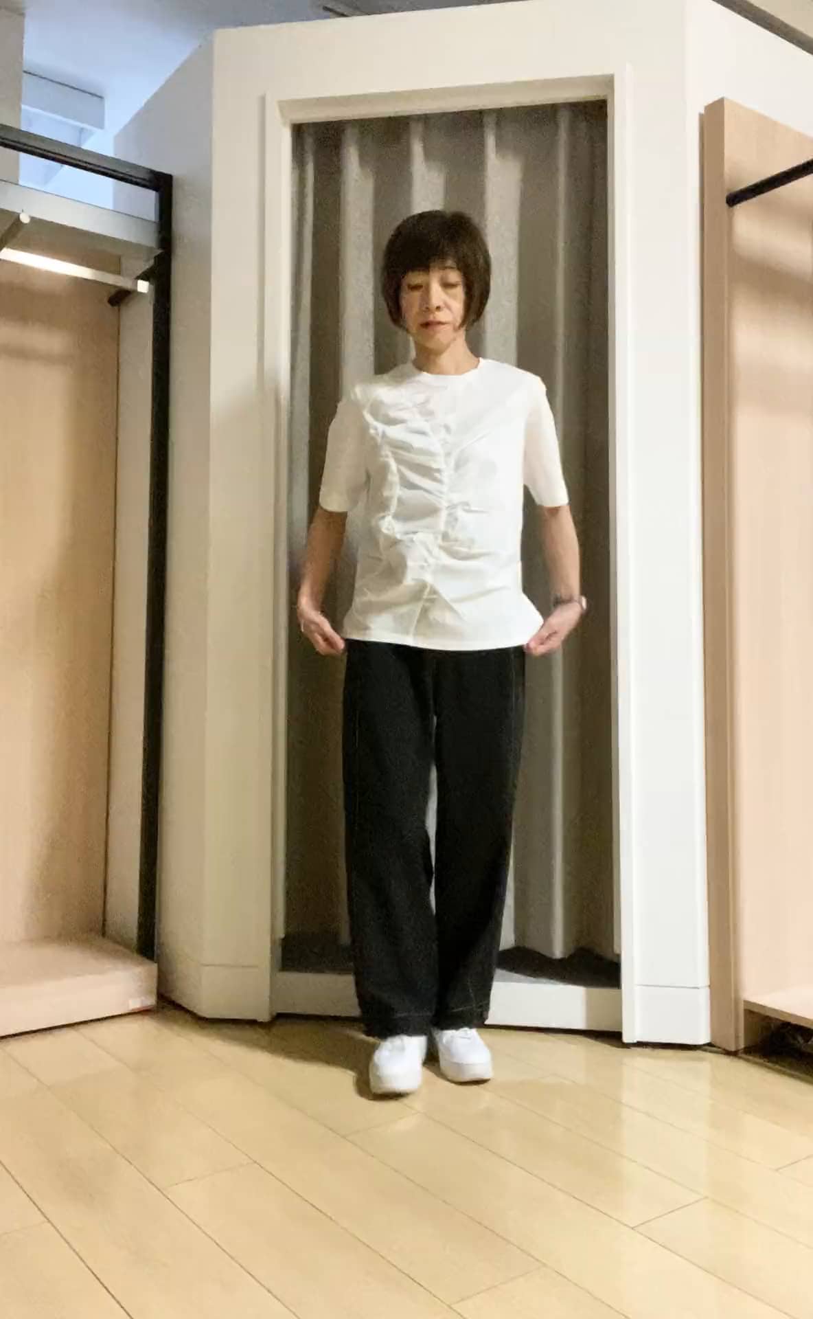https://staff-start.contents.liveact-vault.com/6wyjjhvm-5e56b3e6cc2f585aa2070fe8d0059050/thumbnail.jpg