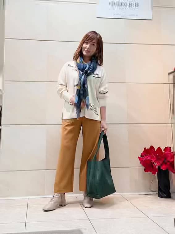 https://staff-start.contents.liveact-vault.com/6wyjjhvm-6415204f42ed219cc5daa877b4840175/thumbnail.jpg