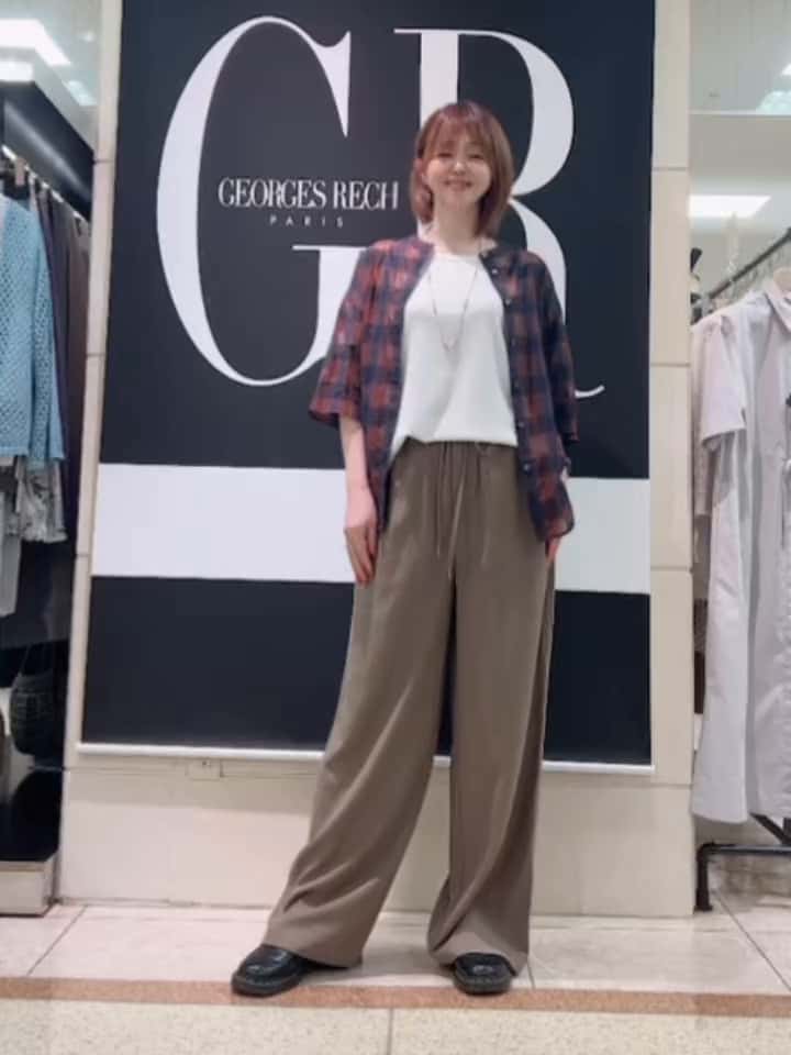 https://staff-start.contents.liveact-vault.com/6wyjjhvm-66a8b0d93f3ee7d5c59bb51f975a920e/thumbnail.jpg