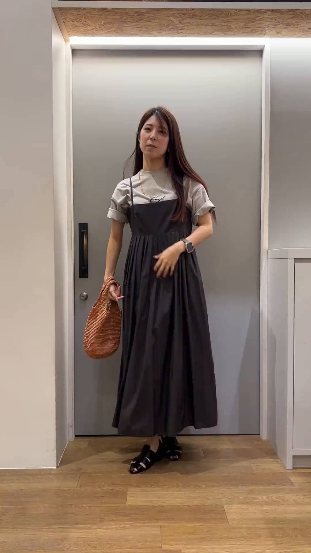 https://staff-start.contents.liveact-vault.com/6wyjjhvm-69a98126704fc4b814bb5d3d71528537/thumbnail.jpg