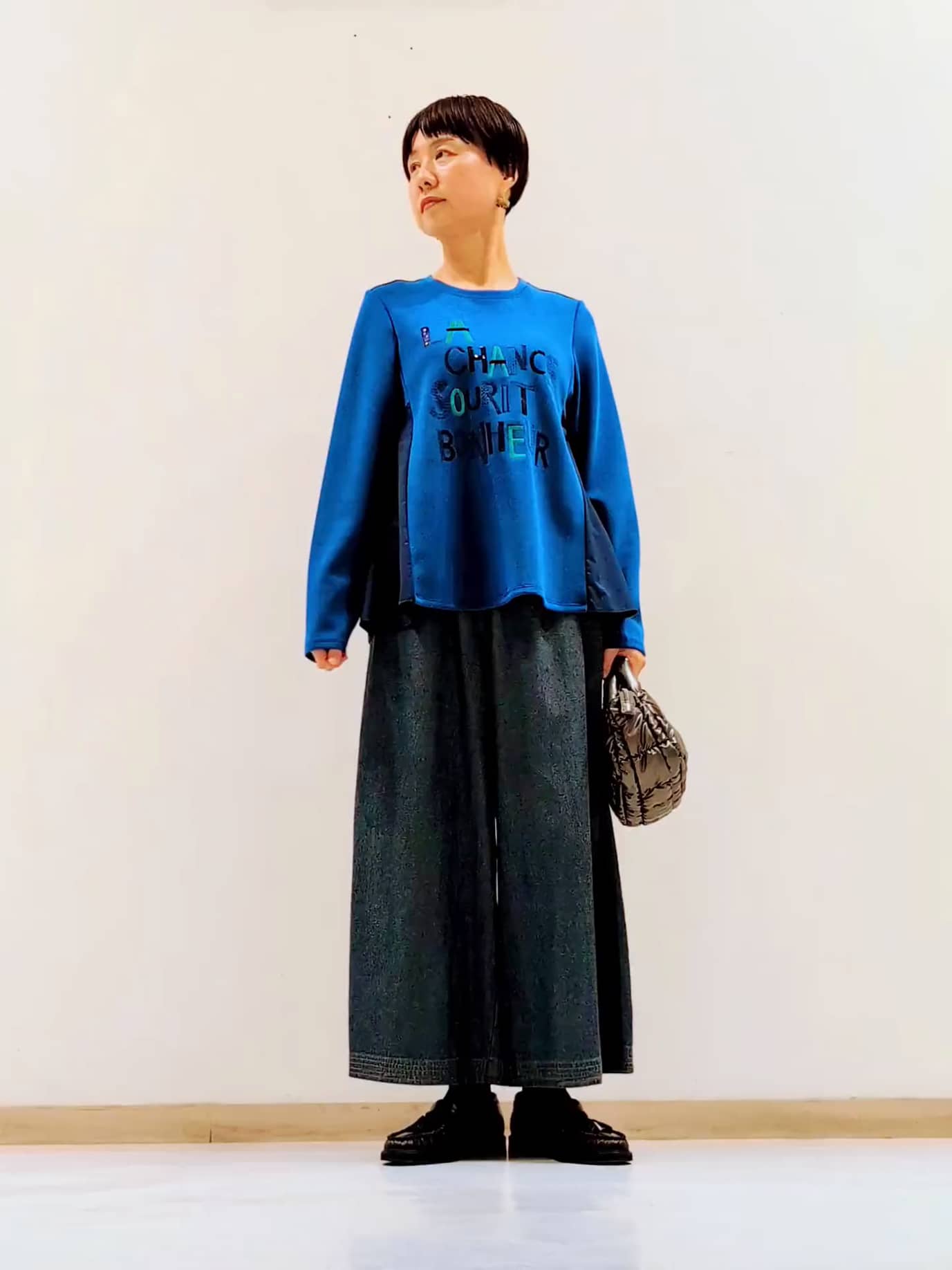https://staff-start.contents.liveact-vault.com/6wyjjhvm-6e300898533311d894e8ece6eab99665/thumbnail.jpg