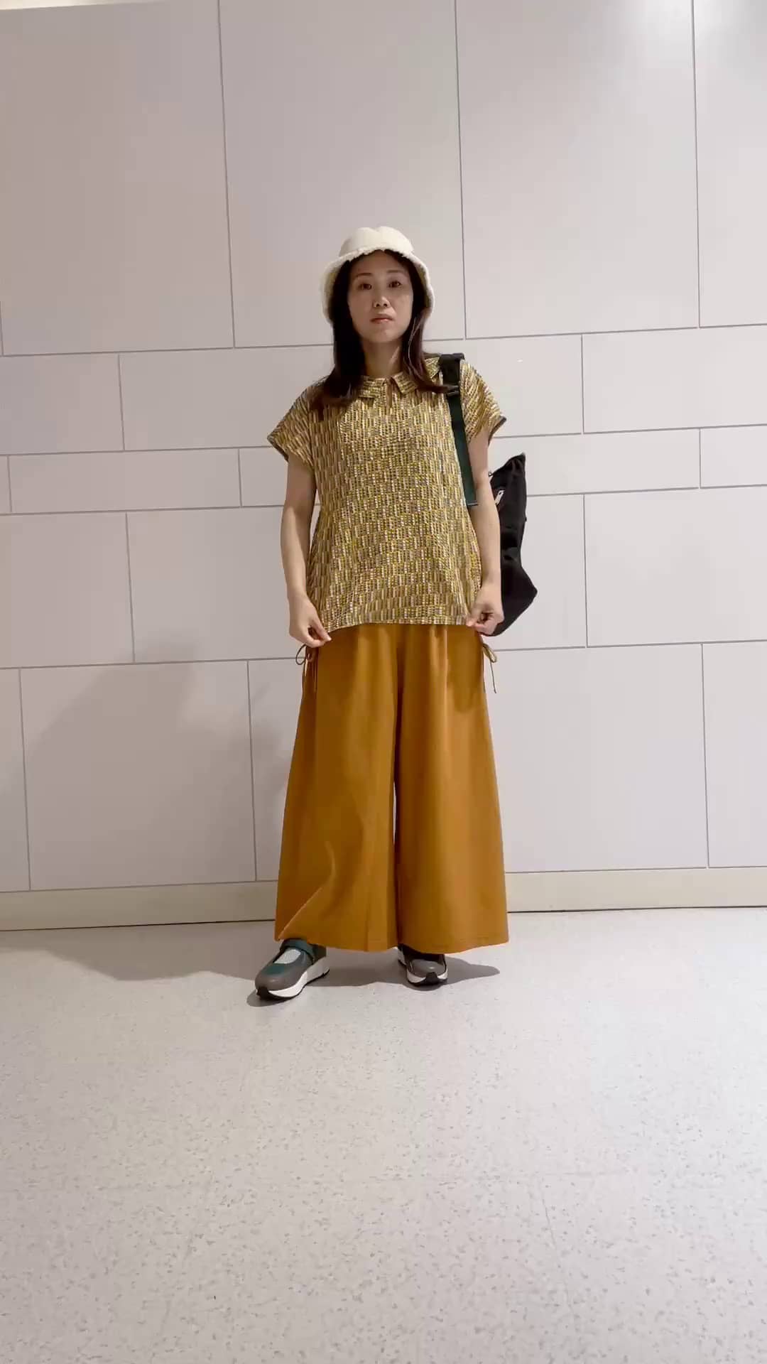 https://staff-start.contents.liveact-vault.com/6wyjjhvm-6f2b8a727d161912aa69f81f4945415c/thumbnail.jpg