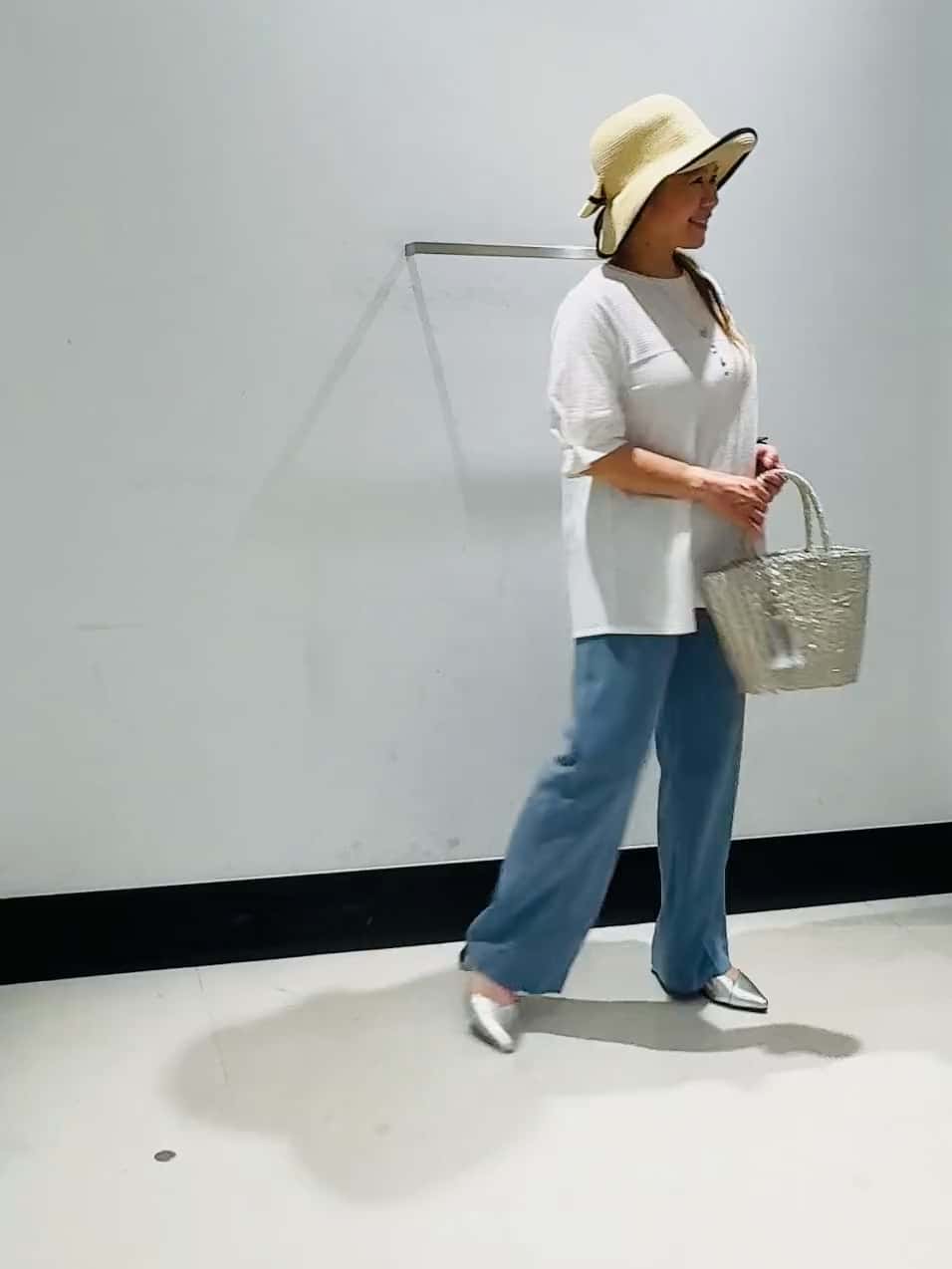 https://staff-start.contents.liveact-vault.com/6wyjjhvm-8615e83da434550e795a2f0303fd9133/thumbnail.jpg