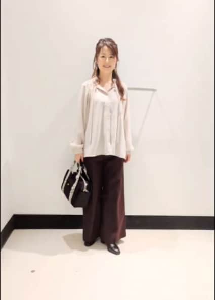 https://staff-start.contents.liveact-vault.com/6wyjjhvm-8adaacecbde85172531d1a1e3cbbe260/thumbnail.jpg