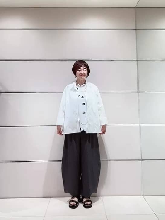 https://staff-start.contents.liveact-vault.com/6wyjjhvm-8adf5ff523d2247a631c1a198f5a63e5/thumbnail.jpg