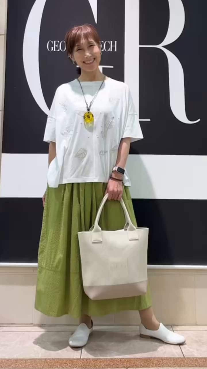 https://staff-start.contents.liveact-vault.com/6wyjjhvm-8eb2696b5e027798668c3ebe1933312f/thumbnail.jpg