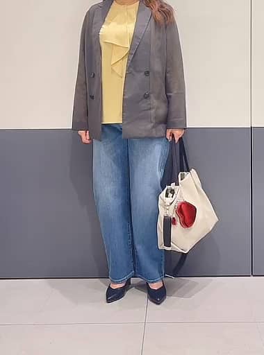 https://staff-start.contents.liveact-vault.com/6wyjjhvm-97c863d679c2d5c47b267a06d18bc516/thumbnail.jpg