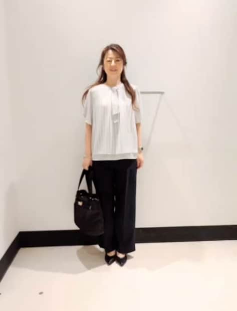 https://staff-start.contents.liveact-vault.com/6wyjjhvm-9e39a60cef2b1977076dfa625deae463/thumbnail.jpg