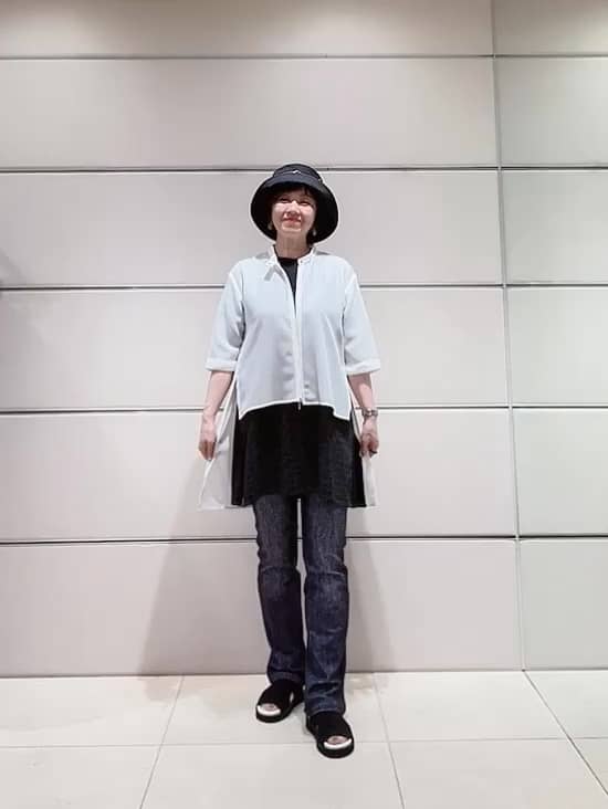 https://staff-start.contents.liveact-vault.com/6wyjjhvm-b2e5edf8fd6b841440ff07ac47413aeb/thumbnail.jpg