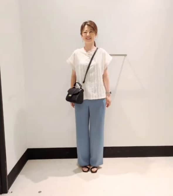 https://staff-start.contents.liveact-vault.com/6wyjjhvm-b36cef709bb9596591b3bc63402b98ee/thumbnail.jpg