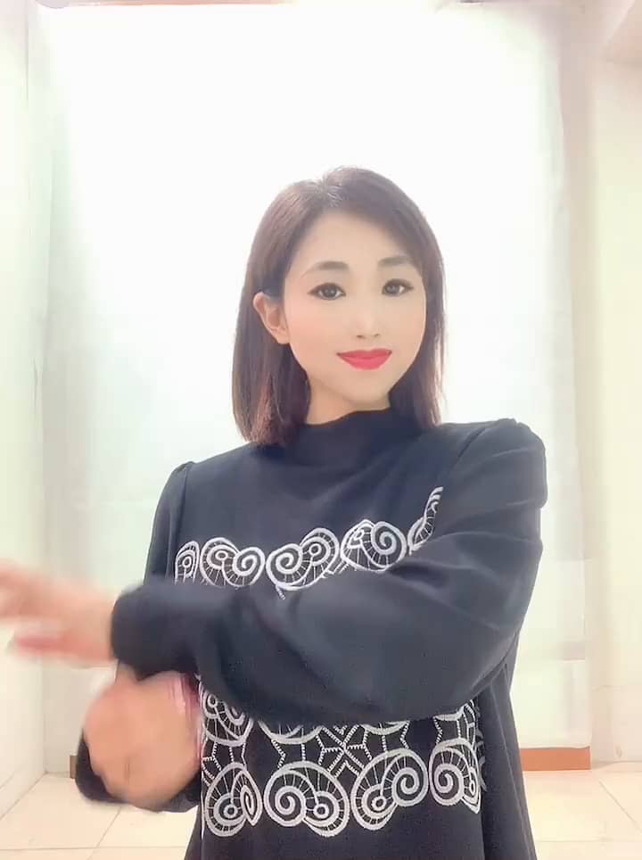 https://staff-start.contents.liveact-vault.com/6wyjjhvm-b69ef905c29d2f57cd4996b2ceac31c7/thumbnail.jpg