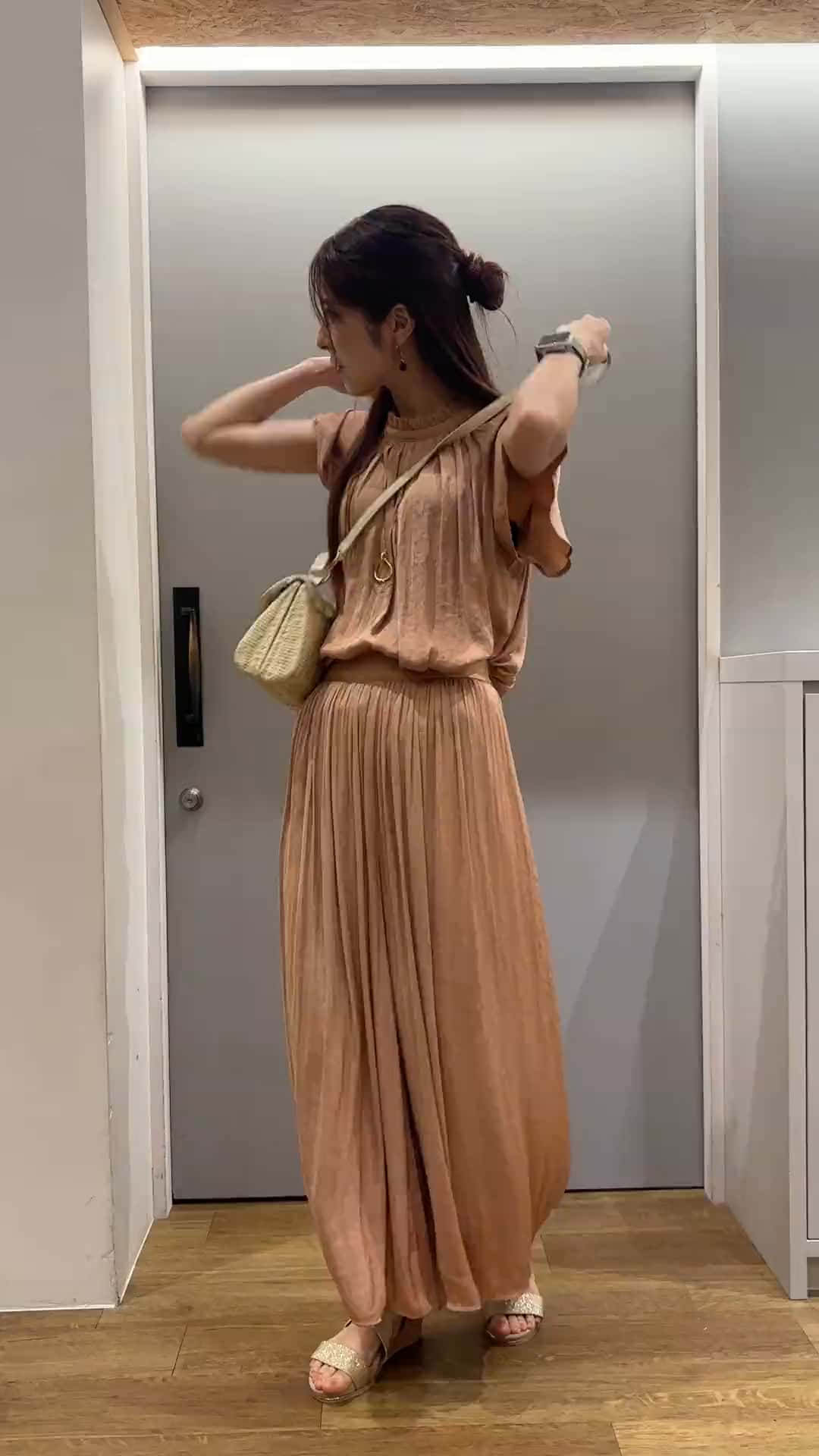 https://staff-start.contents.liveact-vault.com/6wyjjhvm-bc25aff70d906e95adf140da36d906d9/thumbnail.jpg