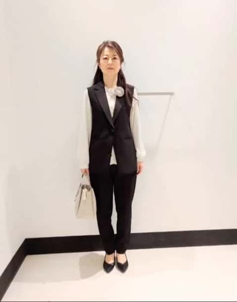 https://staff-start.contents.liveact-vault.com/6wyjjhvm-bde1bdaa5d023ce82253cd192c00f581/thumbnail.jpg