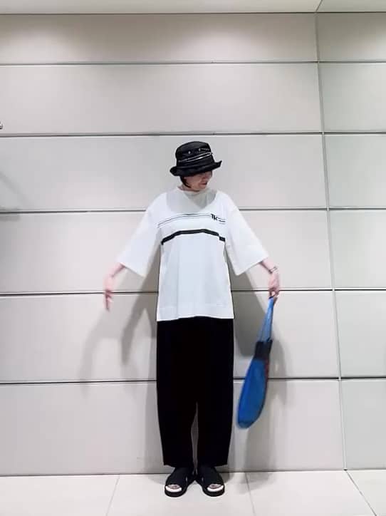 https://staff-start.contents.liveact-vault.com/6wyjjhvm-c049ee21d9d230a673460131e6dc7697/thumbnail.jpg