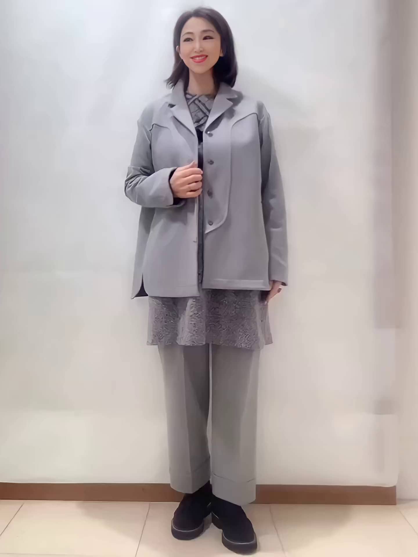 https://staff-start.contents.liveact-vault.com/6wyjjhvm-c32dcd16f27540b7dcb6ace11d662467/thumbnail.jpg