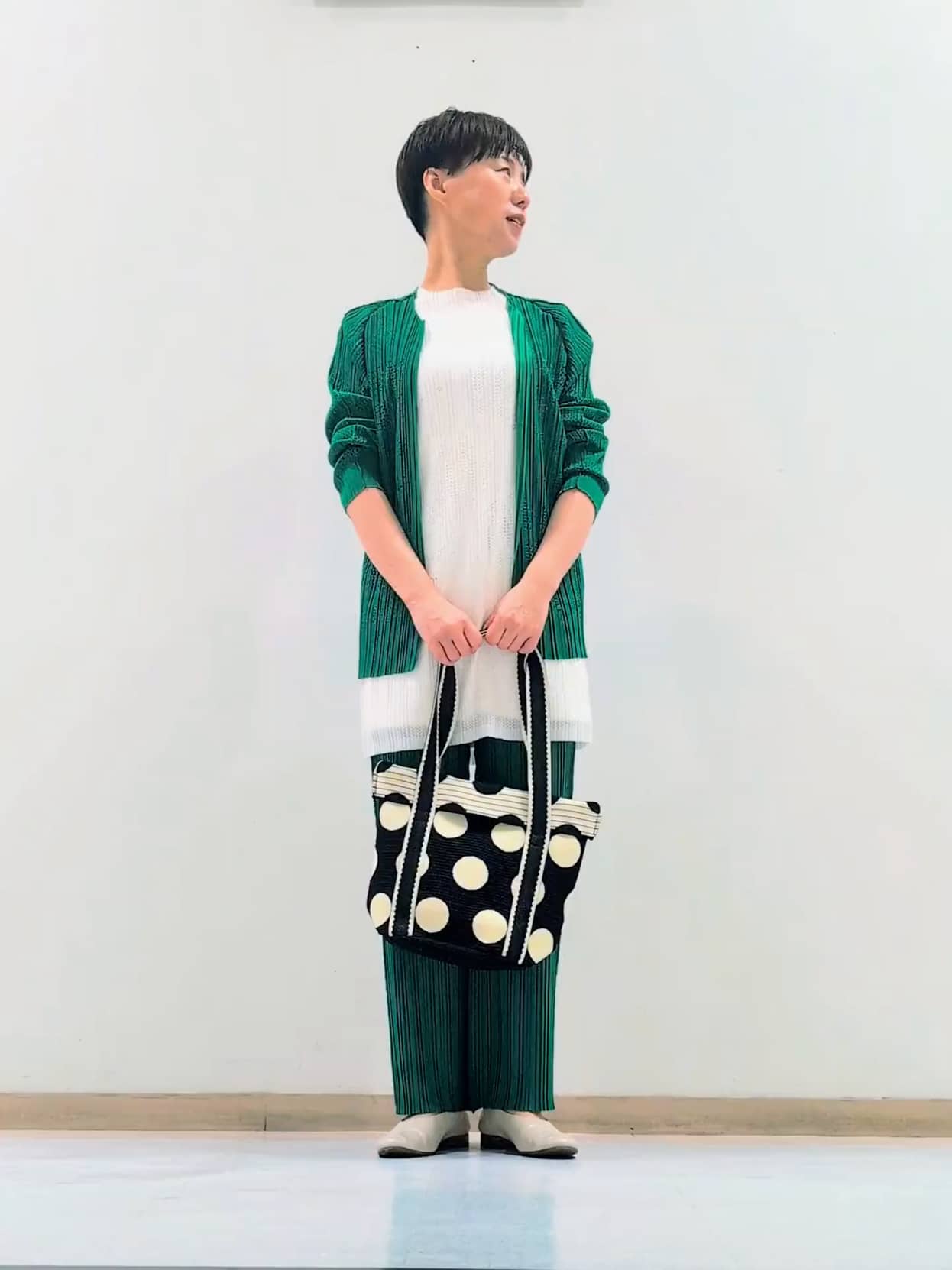 https://staff-start.contents.liveact-vault.com/6wyjjhvm-c8919ab5ff78557e3aa03bc21e70e2cb/thumbnail.jpg