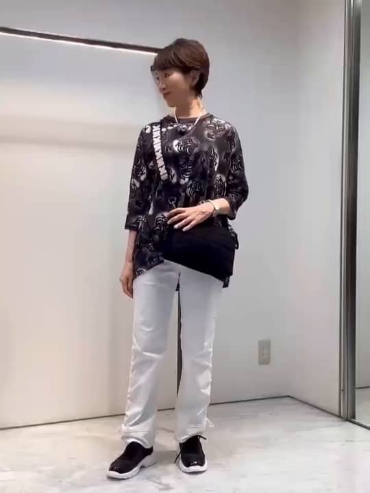 https://staff-start.contents.liveact-vault.com/6wyjjhvm-d2b17251f7b731f1ba19a92d7c72bbbb/thumbnail.jpg