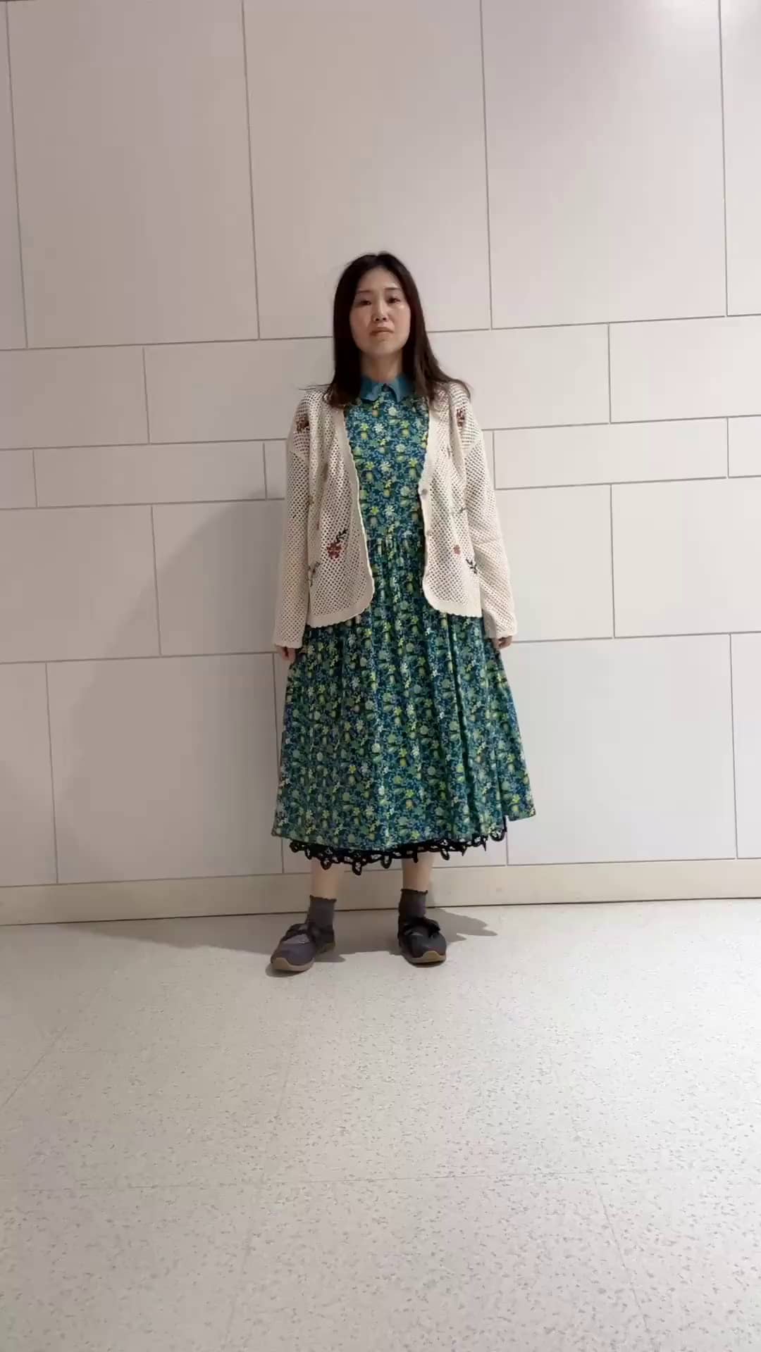 https://staff-start.contents.liveact-vault.com/6wyjjhvm-d6c5a028749469ee0868e4f46be4272c/thumbnail.jpg