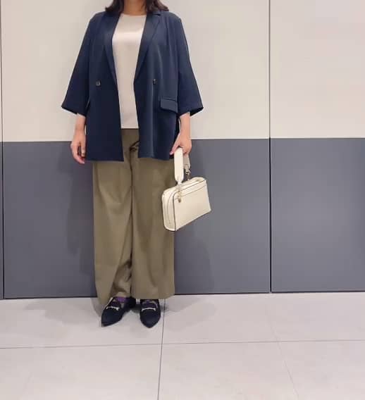 https://staff-start.contents.liveact-vault.com/6wyjjhvm-d7b51b4e98c45b38bcb95fe6761cf06c/thumbnail.jpg