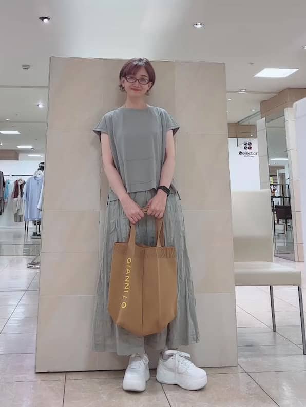 https://staff-start.contents.liveact-vault.com/6wyjjhvm-e45f0b0f3b968af72eb4d8ea3f1ee0cc/thumbnail.jpg