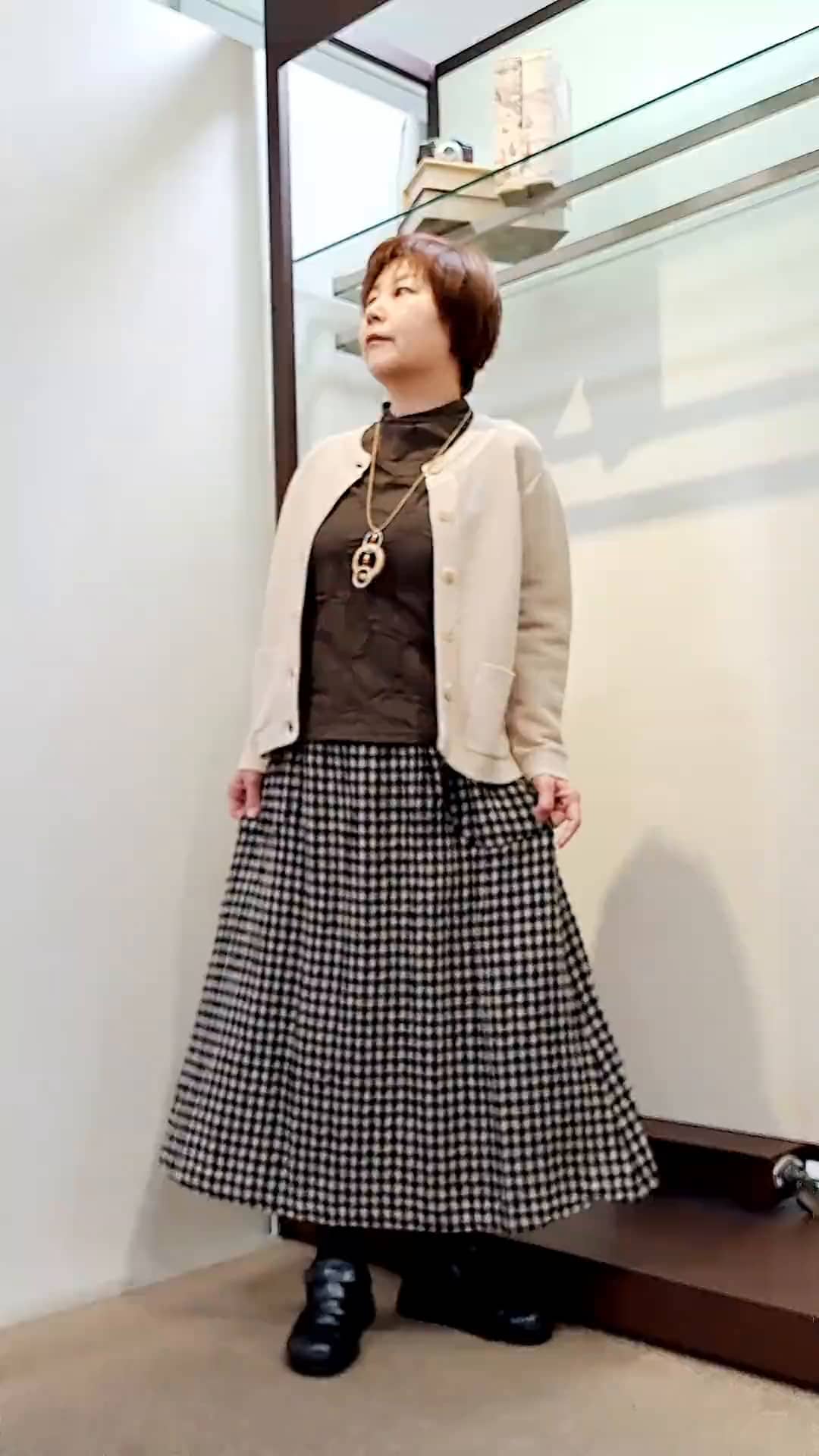 https://staff-start.contents.liveact-vault.com/6wyjjhvm-e5595465d2869e191d587cb8ff51ccc6/thumbnail.jpg