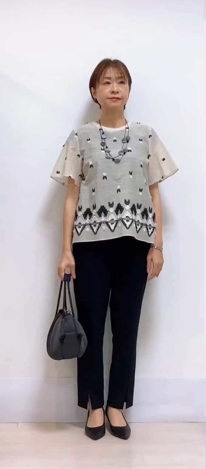 https://staff-start.contents.liveact-vault.com/6wyjjhvm-f2e7d411271727698cafa21f82e06c26/thumbnail.jpg