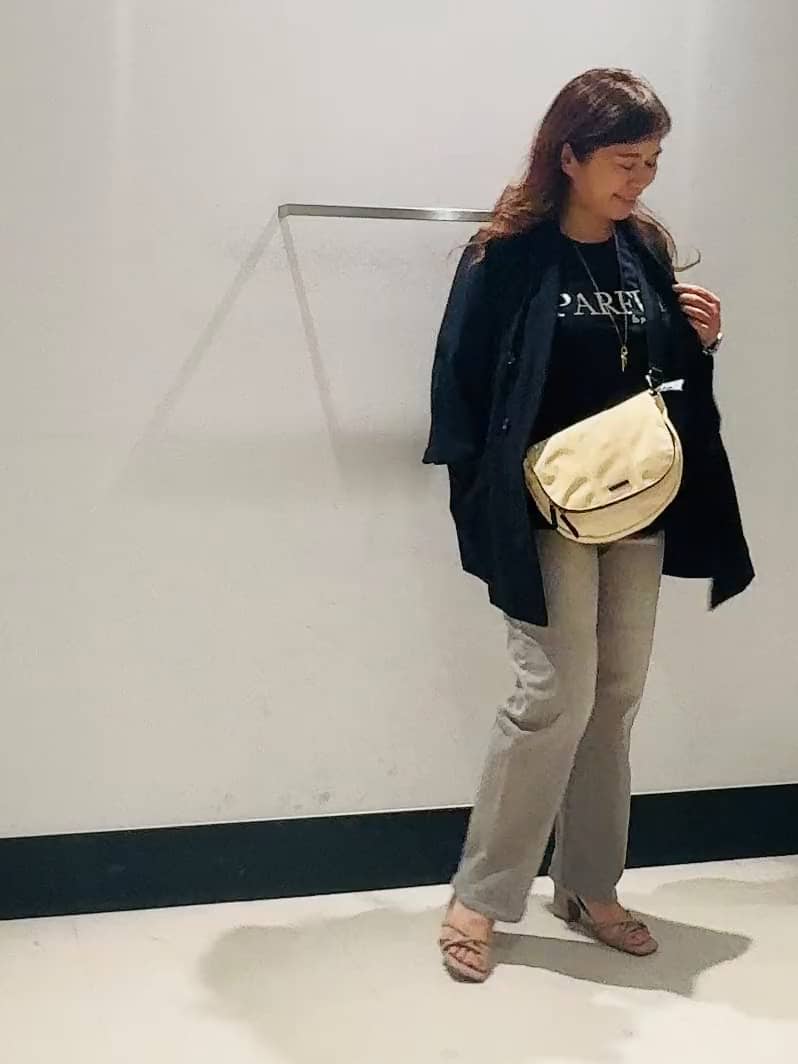 https://staff-start.contents.liveact-vault.com/6wyjjhvm-f420bfe9b166466a961d8360b1e79228/thumbnail.jpg
