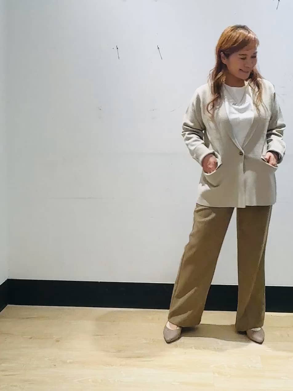 https://staff-start.contents.liveact-vault.com/6wyjjhvm-f6acc20eae1cbf63df279383f3e10b14/thumbnail.jpg
