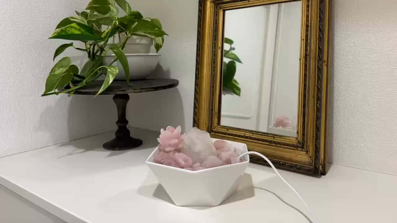 幸石堂 開運祈願 ローズクォーツ 蓮の花 丸玉付置物- ショップチャンネル