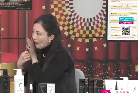 ジーエイチエス 潤いハリツヤ美髪へ導く ファーストクラス ヘアー